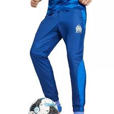 OM Avon Match 771901-02 - Vue 3